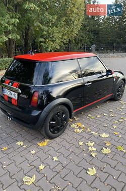 Хетчбек MINI Hatch 2003 в Миргороді