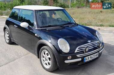 Хетчбек MINI Hatch 2002 в Малині