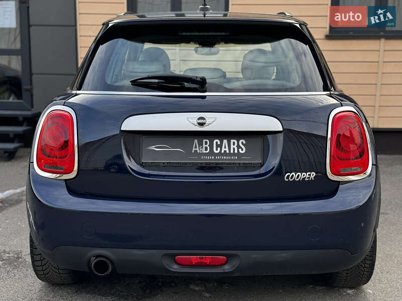 Хетчбек MINI Hatch 2015 в Києві