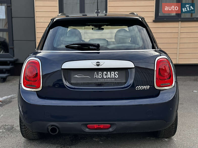 Хетчбек MINI Hatch 2015 в Києві