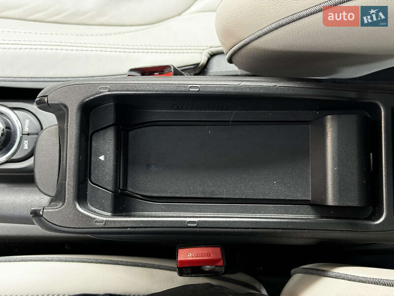 Хетчбек MINI Hatch 2015 в Києві