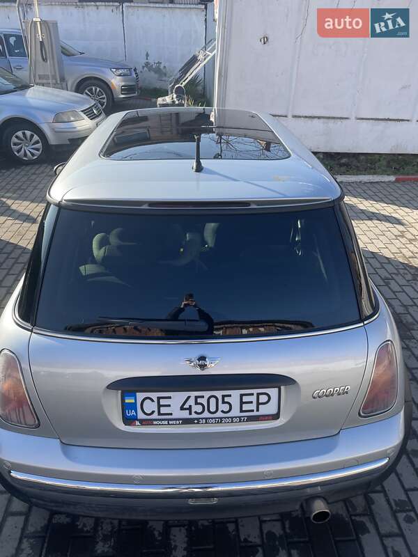 Хетчбек MINI Hatch 2003 в Чернівцях