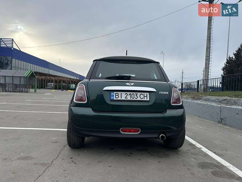 Хетчбек MINI Hatch 2008 в Полтаві