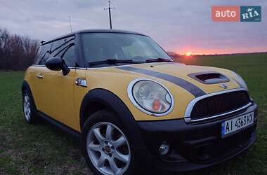 Хэтчбек MINI Hatch 2009 в Украинке