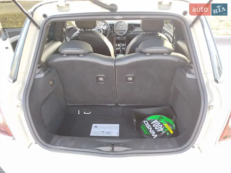Хетчбек MINI Hatch 2010 в 