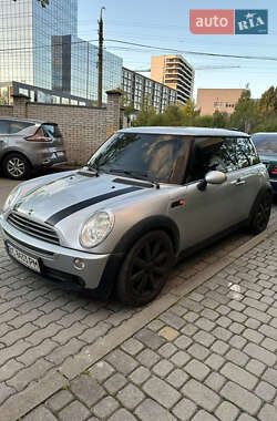 Хетчбек MINI Hatch 2004 в Львові