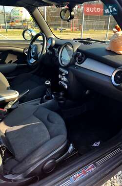Хетчбек MINI Hatch 2008 в 