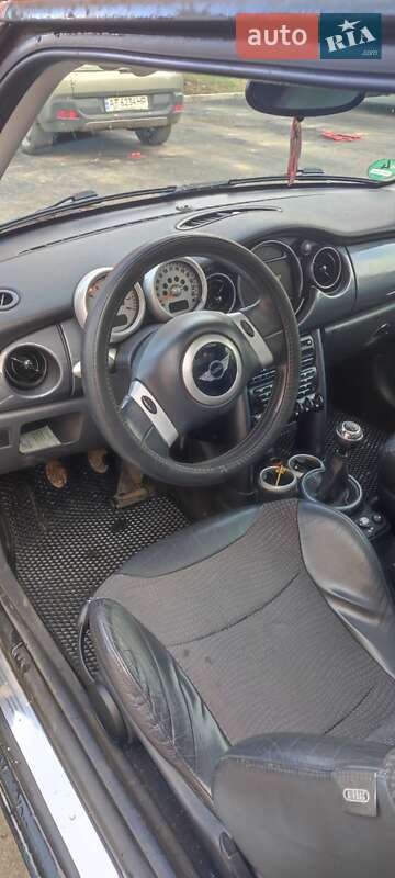 Хетчбек MINI Hatch 2003 в Коломиї