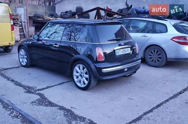 Хетчбек MINI Hatch 2003 в 