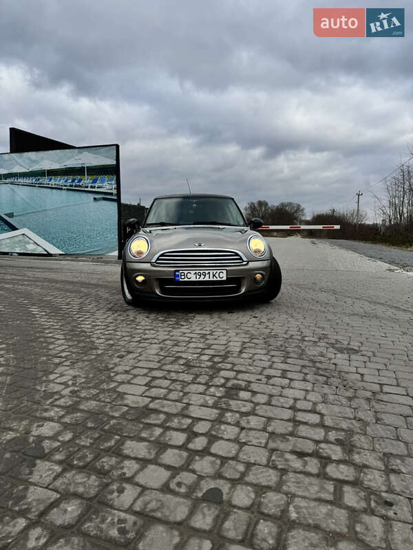 Хетчбек MINI Hatch 2011 в Львові фото 14 Хетчбек MINI Hatch 2011 в Львові