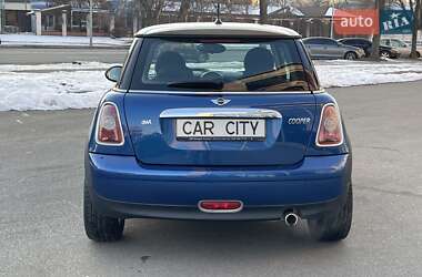 Хэтчбек MINI Hatch 2006 в 