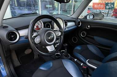 Хэтчбек MINI Hatch 2006 в 
