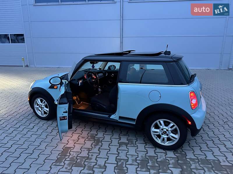 MINI Hatch 2011