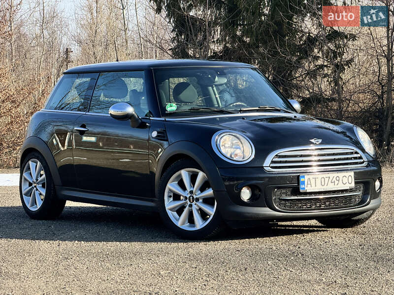 Хэтчбек MINI Hatch 2013 в 
