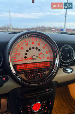 Хэтчбек MINI Hatch 2011 в 