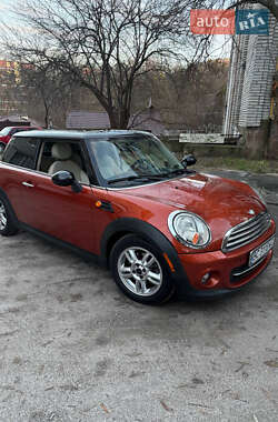 Хэтчбек MINI Hatch 2011 в 