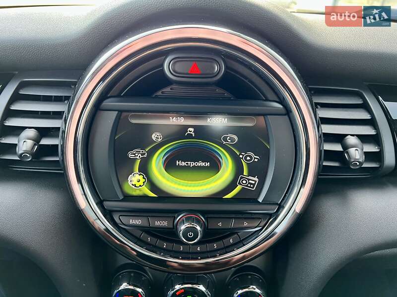 Хетчбек MINI Hatch 2017 в Києві