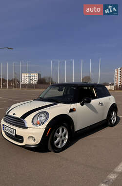 Хэтчбек MINI Hatch 2011 в 
