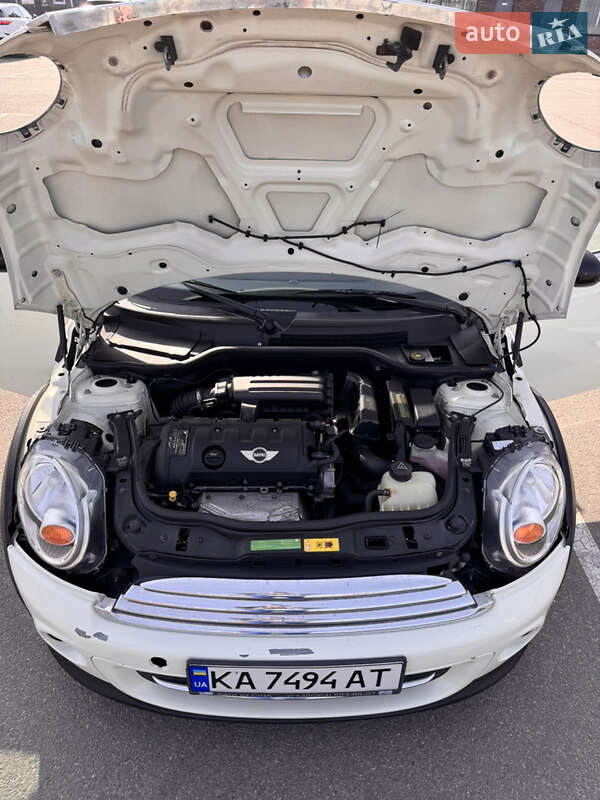 Хетчбек MINI Hatch 2011 в Києві