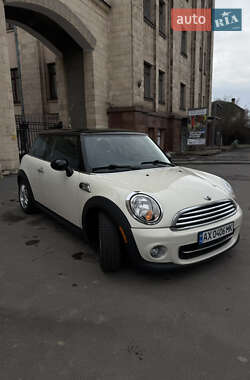 Хэтчбек MINI Hatch 2011 в 