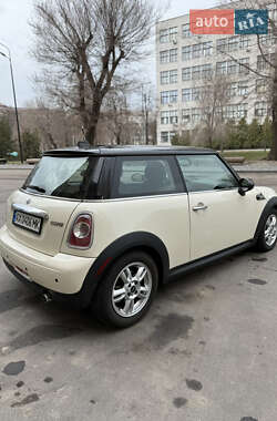 Хэтчбек MINI Hatch 2011 в 