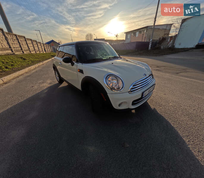 Хетчбек MINI Hatch 2010 в Києві фото 8 Хетчбек MINI Hatch 2010 в Києві