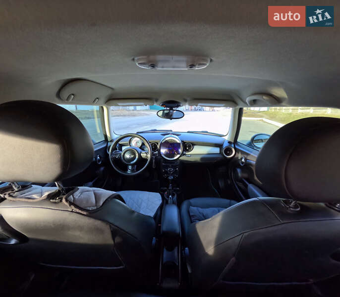 Хетчбек MINI Hatch 2010 в Києві фото 12 Хетчбек MINI Hatch 2010 в Києві