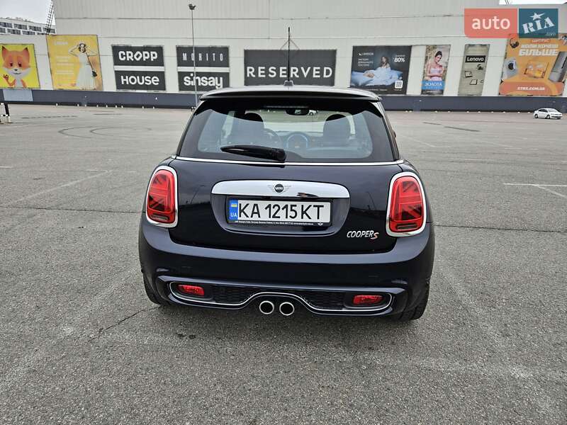 Хетчбек MINI Hatch 2019 в Києві