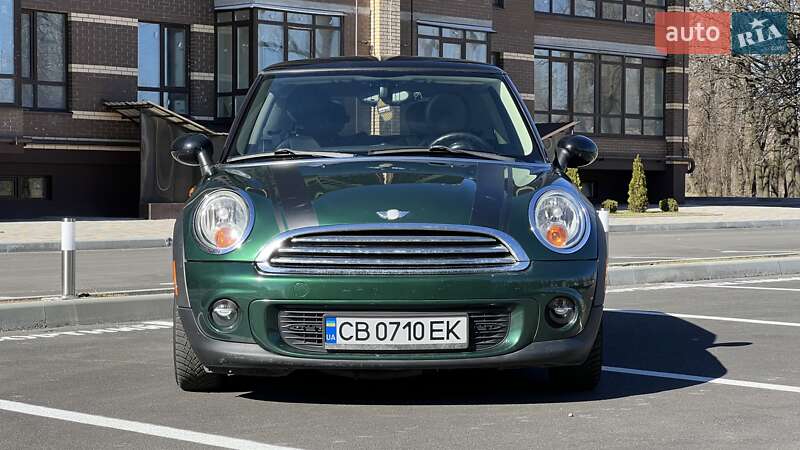 Хэтчбек MINI Hatch 2012 в Чернигове