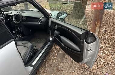 Хетчбек MINI Hatch 2010 в 