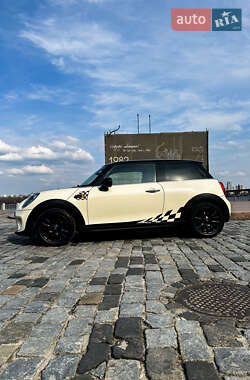 Хэтчбек MINI Hatch 2015 в 