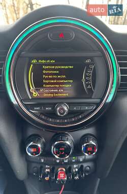 Хэтчбек MINI Hatch 2015 в 