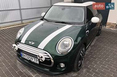 Хэтчбек MINI Hatch 2015 в 