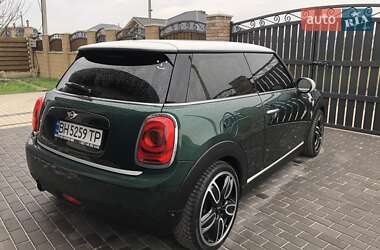 Хэтчбек MINI Hatch 2015 в 