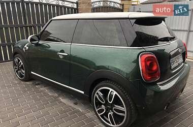 Хэтчбек MINI Hatch 2015 в 
