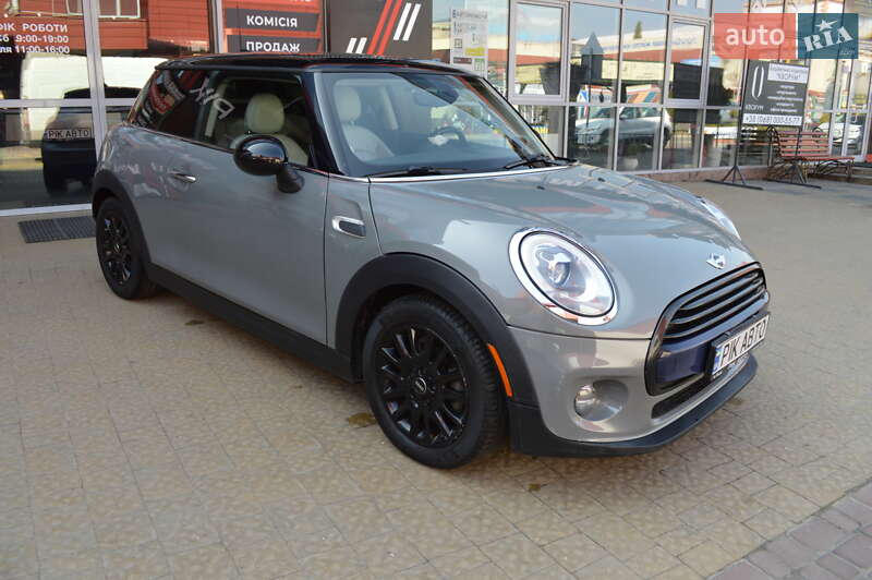 Хетчбек MINI Hatch 2014 в Львові