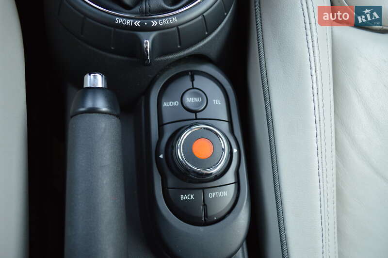 Хетчбек MINI Hatch 2014 в Львові