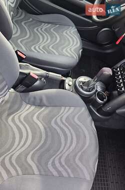 Хэтчбек MINI Hatch 2003 в 