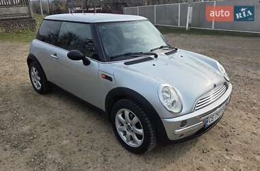Хэтчбек MINI Hatch 2003 в 