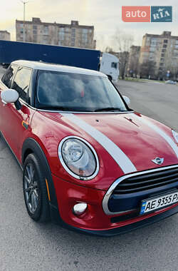 Хэтчбек MINI Hatch 2016 в 