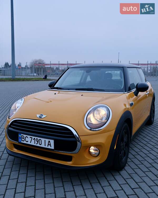 Хетчбек MINI Hatch 2014 в Львові фото 3 Хетчбек MINI Hatch 2014 в Львові