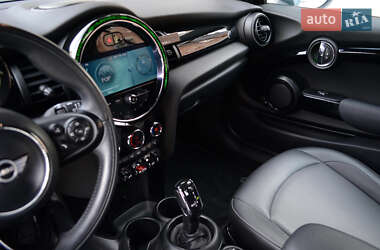 Хетчбек MINI Hatch 2020 в 