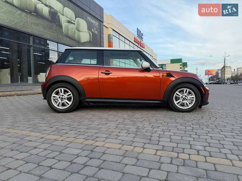 Хетчбек MINI Hatch 2012 в Хмельницькому