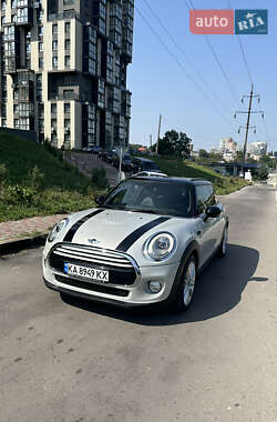 Хетчбек MINI Hatch 2014 в 