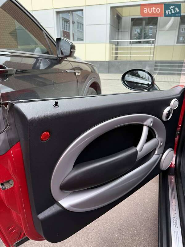 Хэтчбек MINI Hatch 2006 в Днепре
