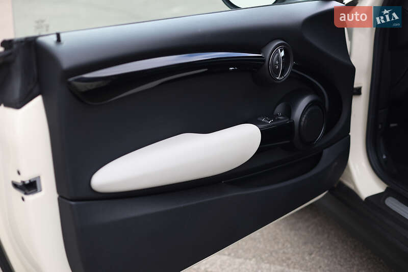 Хэтчбек MINI Hatch 2017 в Киеве фото 23 Хэтчбек MINI Hatch 2017 в Киеве