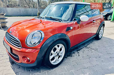 MINI COOPER R56 2010