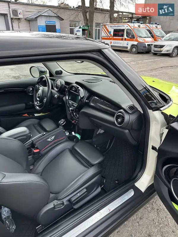 Хэтчбек MINI Hatch 2014 в 