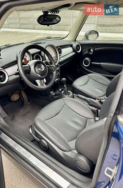 Хетчбек MINI Hatch 2013 в 