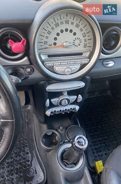 Хэтчбек MINI Hatch 2010 в 